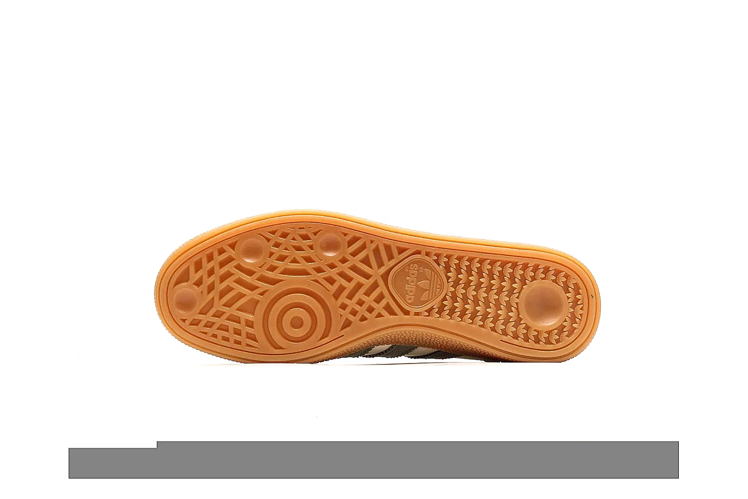 GogoBuy agent brief photos for Adidas Beige Gold Terrace Sneaker thumbnail 6