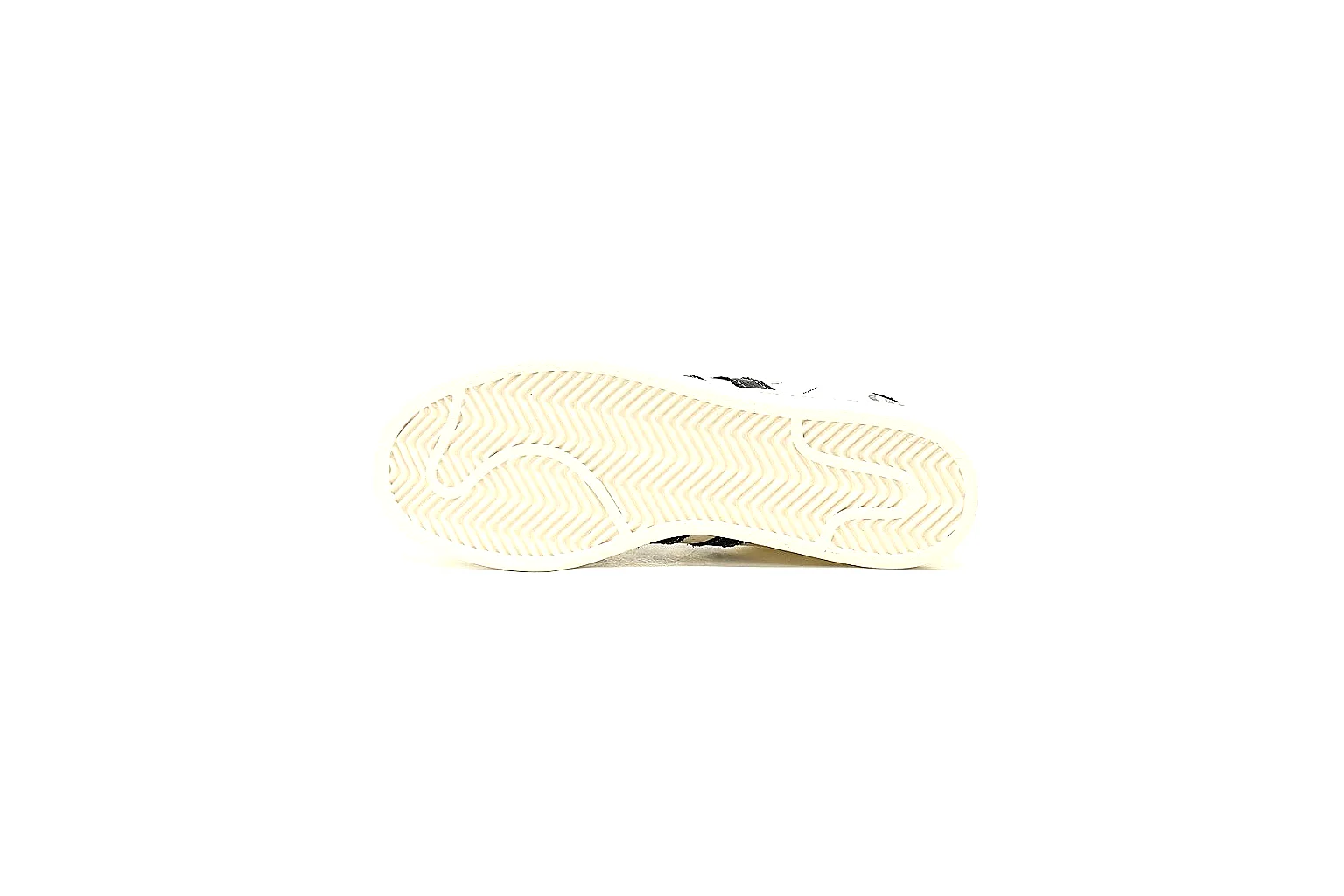 GogoBuy agent brief photos for Adidas Black White Terrace Sneaker thumbnail 6