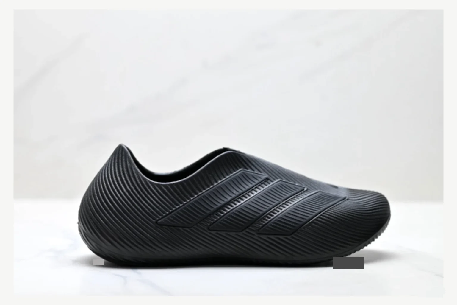 Adidas Purechill Black Runner shopping brief image SKU 1182167476