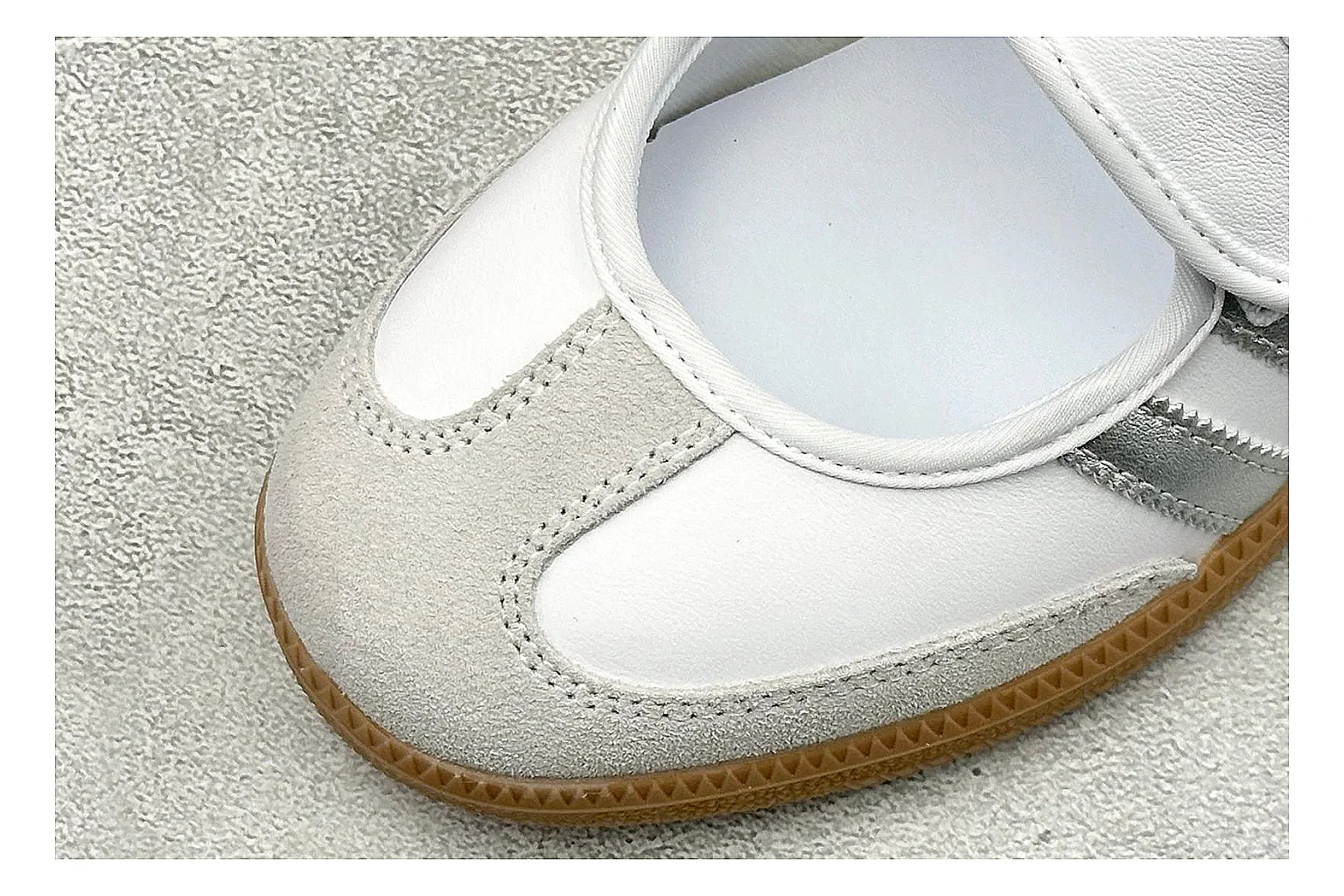 Adidas Samba Jane white shopping brief image thumbnail 3