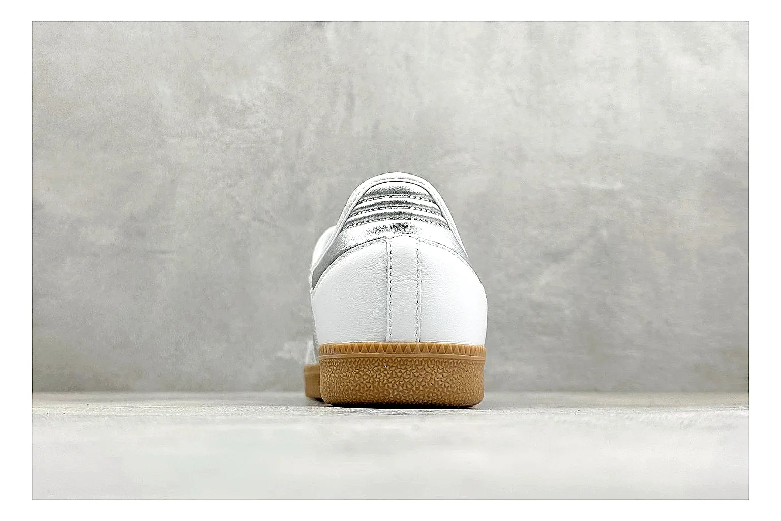 Adidas Samba Jane white shopping brief image thumbnail 6