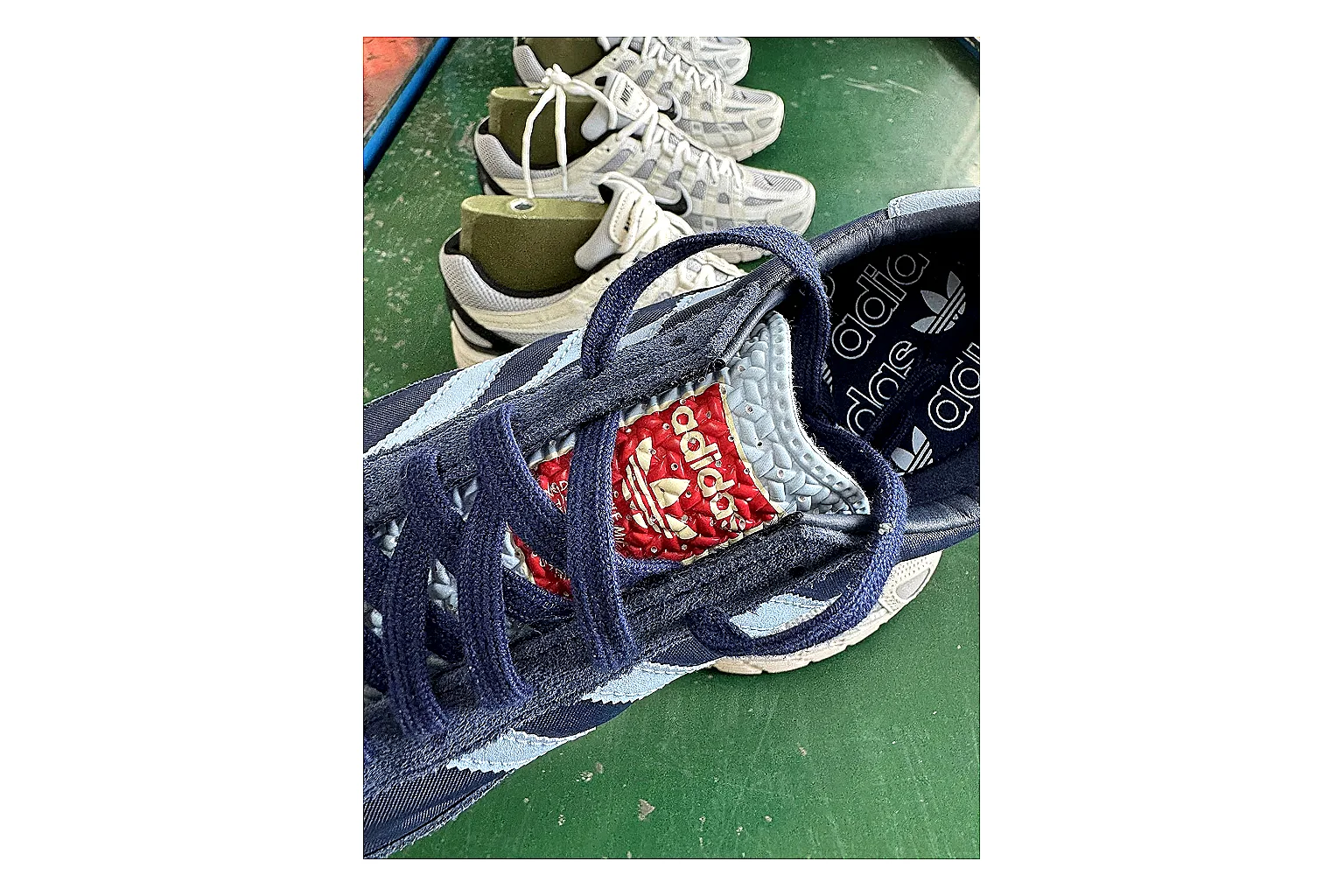 Adidas SL 72 RS Blue Red shopping brief image showing red blue sl 72 rs retro runner with mixed upper and runner shape thumbnail 2