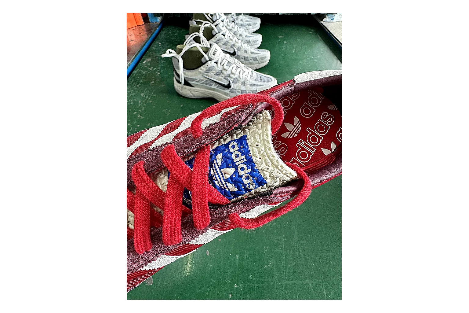 Adidas SL 72 RS Red White shopping brief image showing white red sl 72 rs retro runner with mixed upper and runner shape thumbnail 2