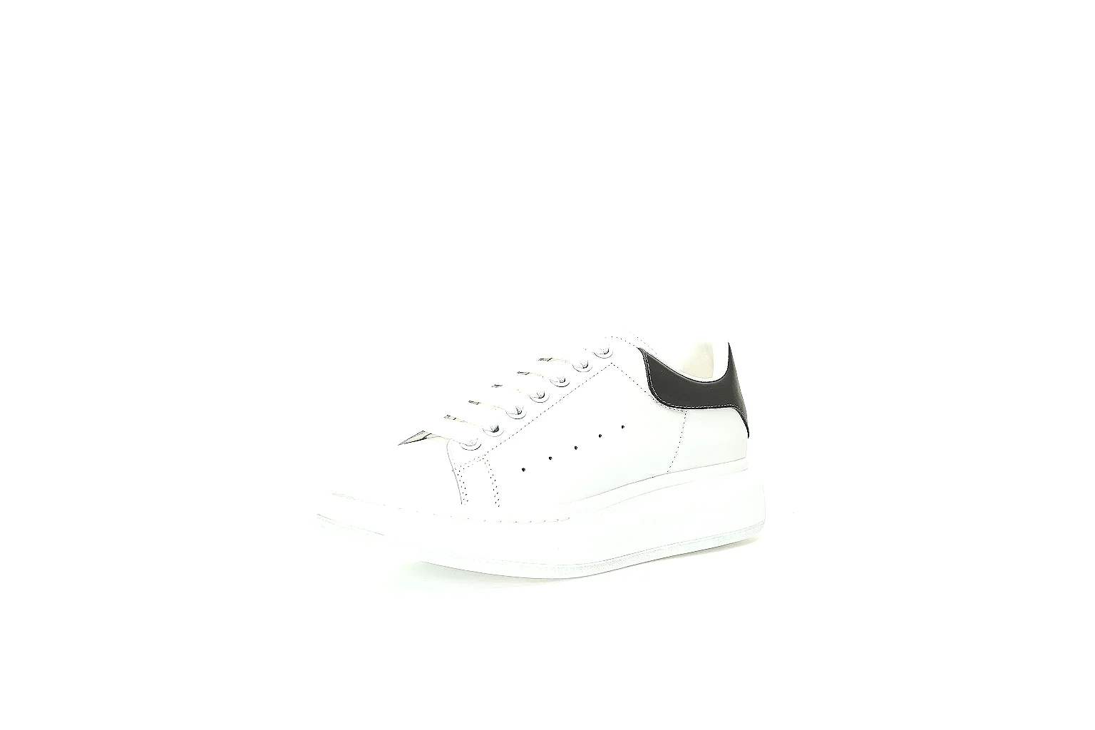 GogoBuy agent brief photos for Adidas White Black Stan Smith Sneaker thumbnail 4