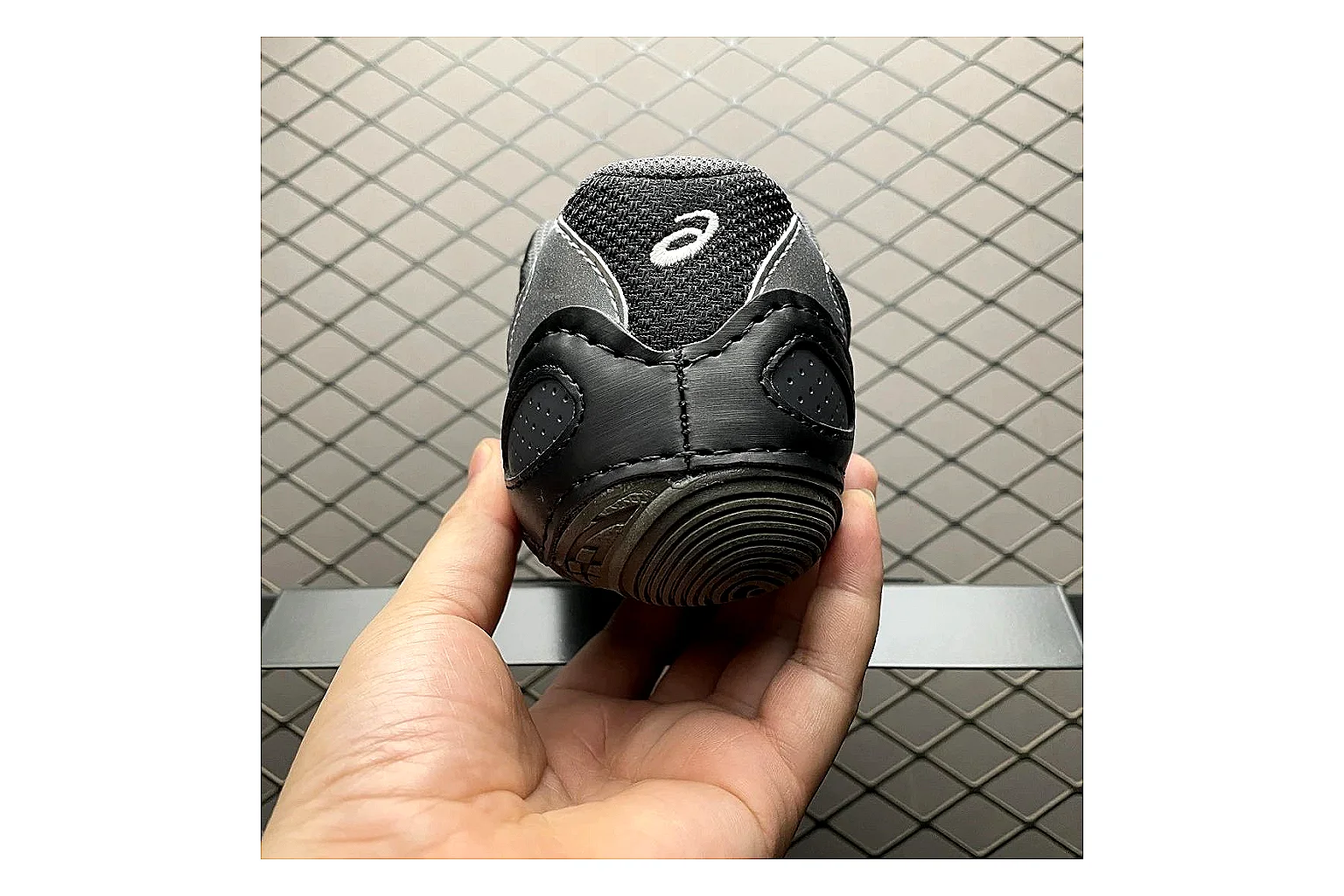 Asics Gel-Kahana Black Silver shopping brief image showing black silver gel-kahana trail runner with mixed upper and trail shape thumbnail 4