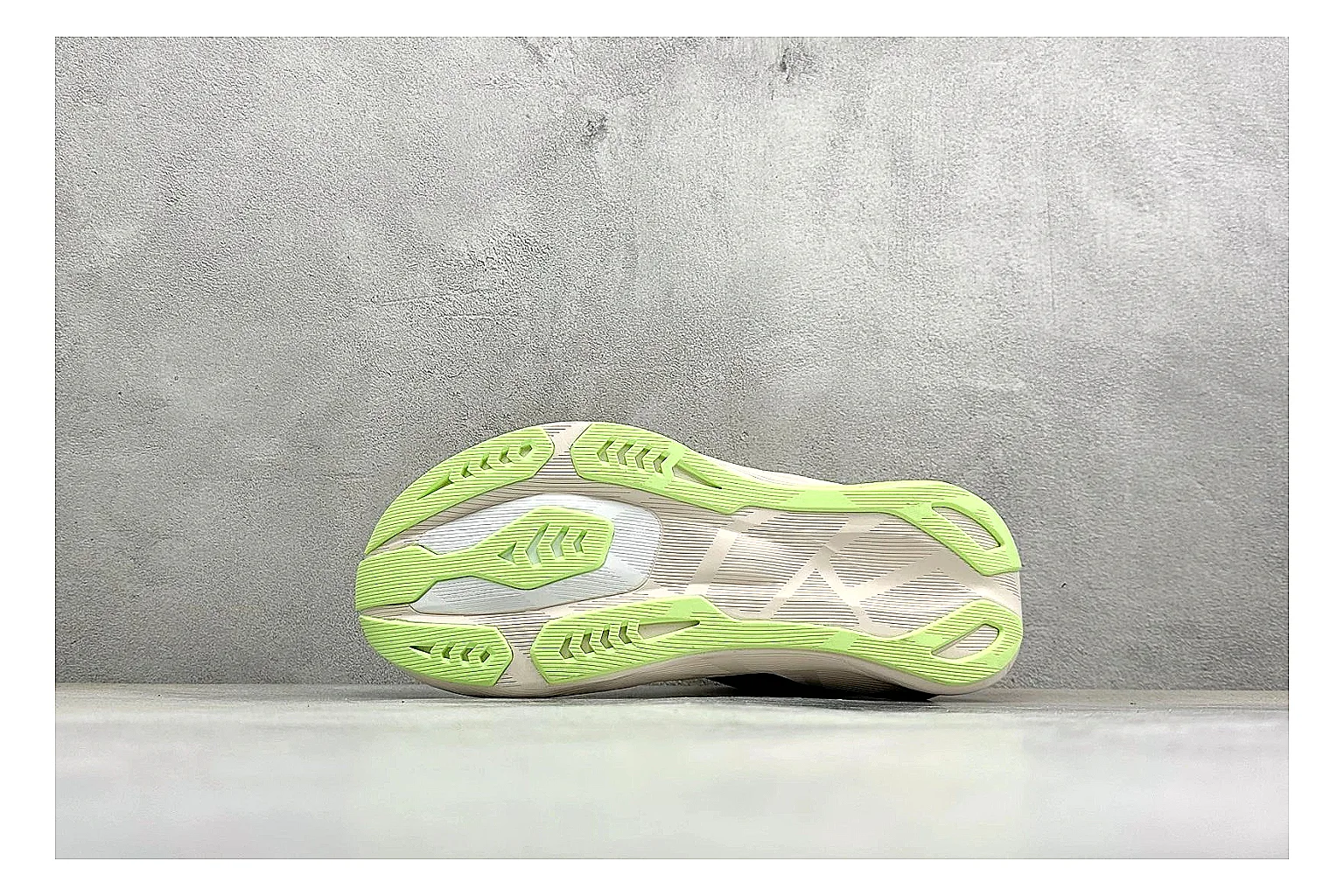 Asics Novablast 6 Cream Green shopping brief photo showing cream running mesh, green side accents, tall cushioned sole, and modern training silhouette thumbnail 2
