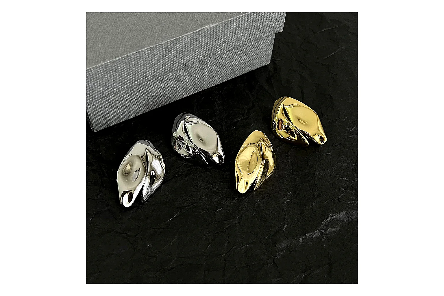 Balenciaga Sculpt Ring Set shopping brief image SKU 1182167275