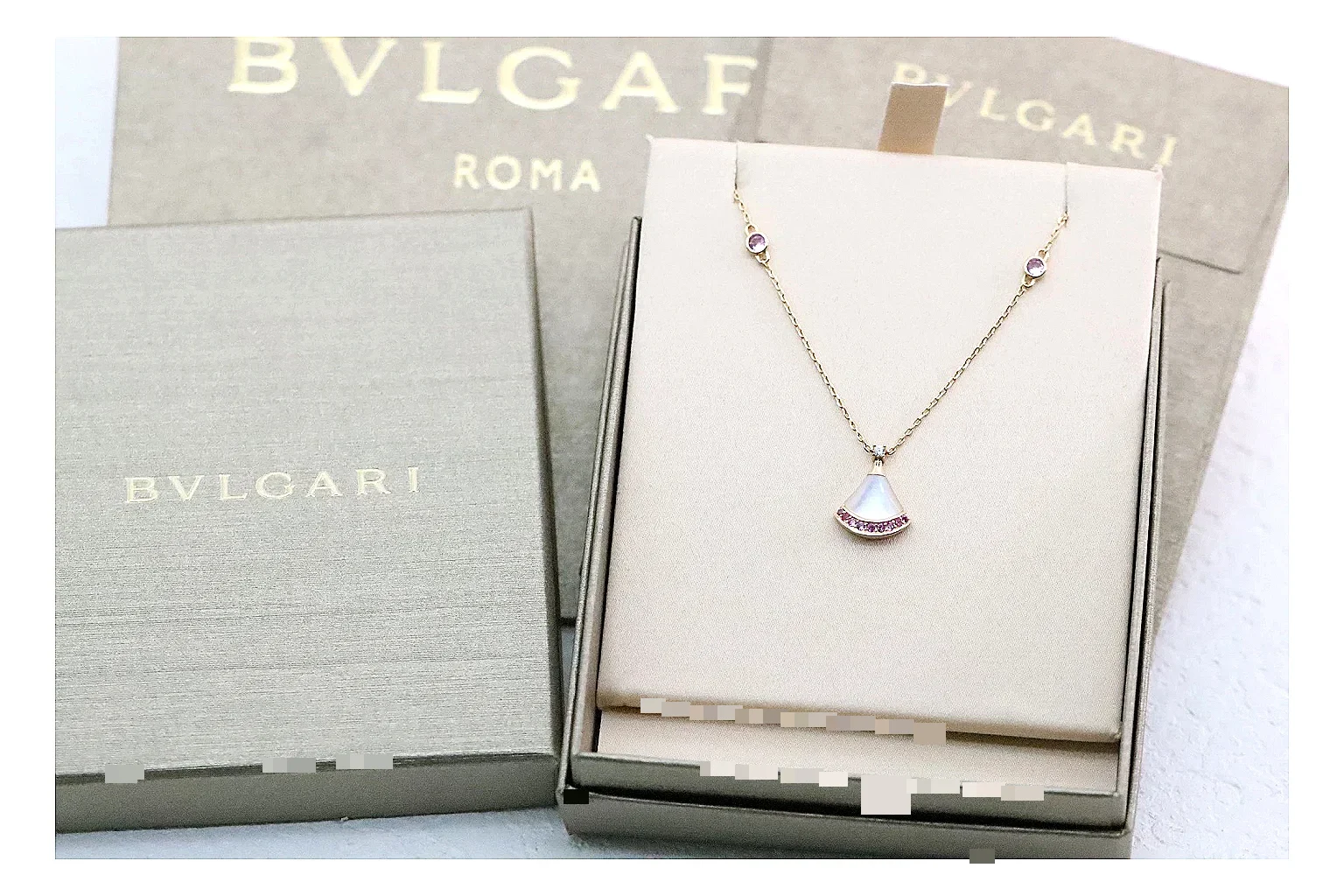 Bvlgari Diva Style Necklace shopping brief image SKU 1182167270