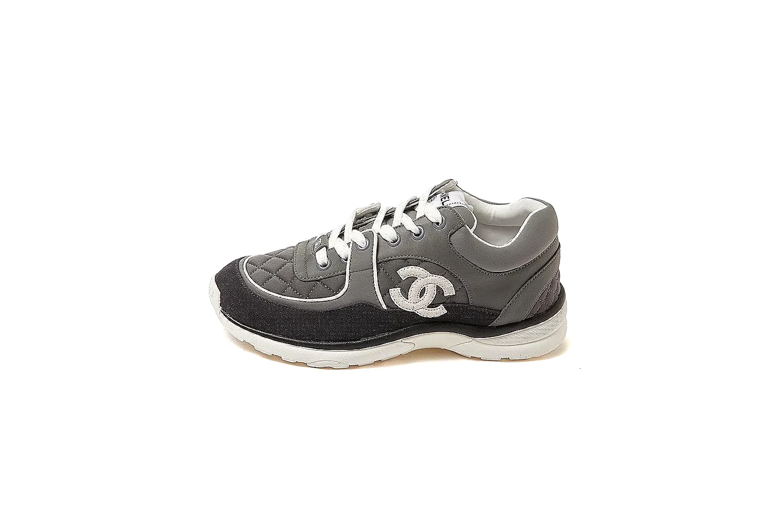 GogoBuy agent brief photos for Chanel Black Runner Sneaker thumbnail 2