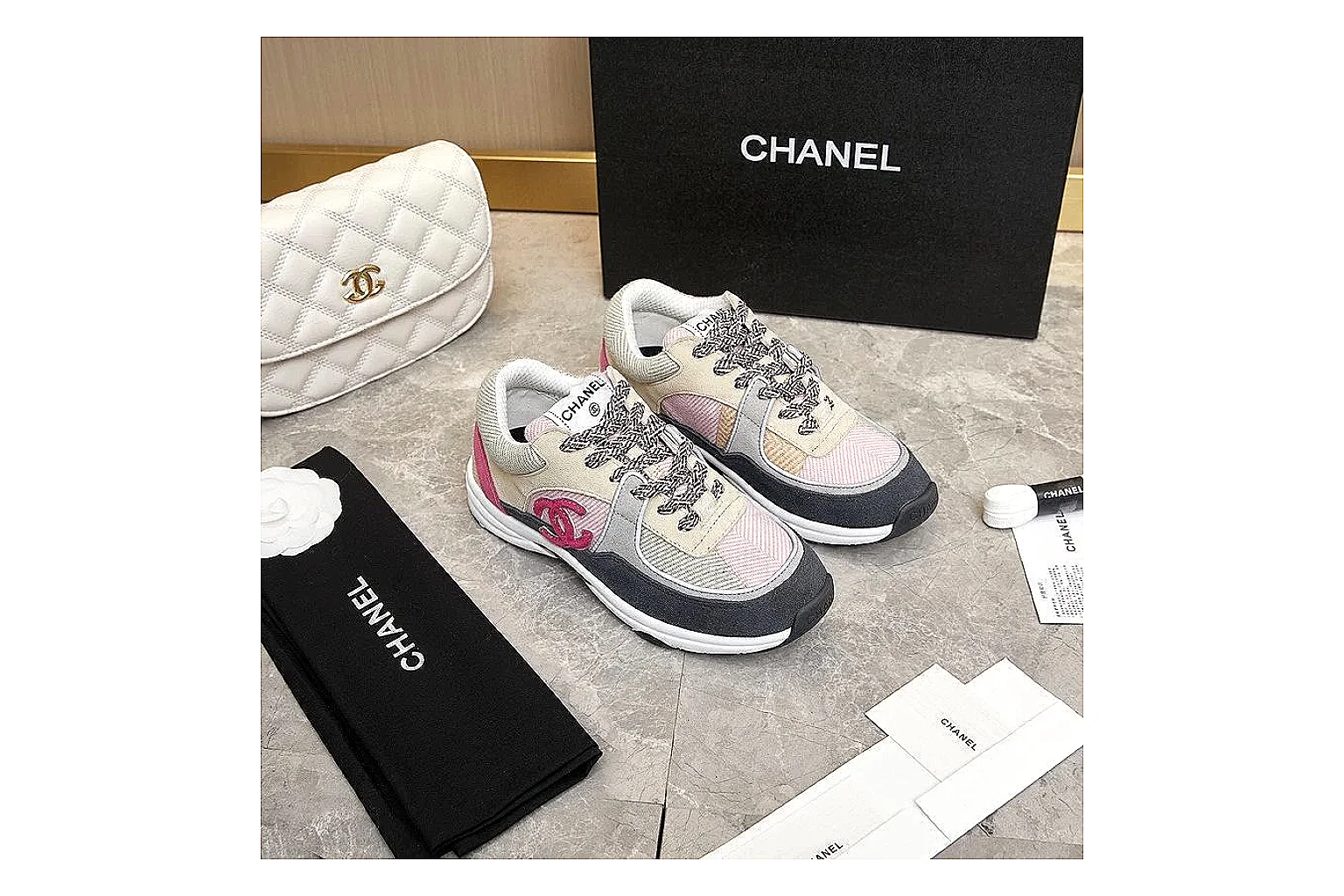 GogoBuy agent brief photos for Chanel Black Runner Sneaker thumbnail 5