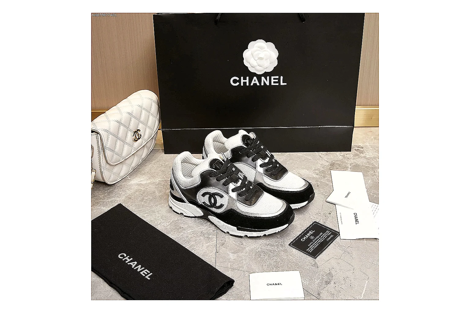 GogoBuy agent brief photos for Chanel Black White Runner Sneaker thumbnail 5