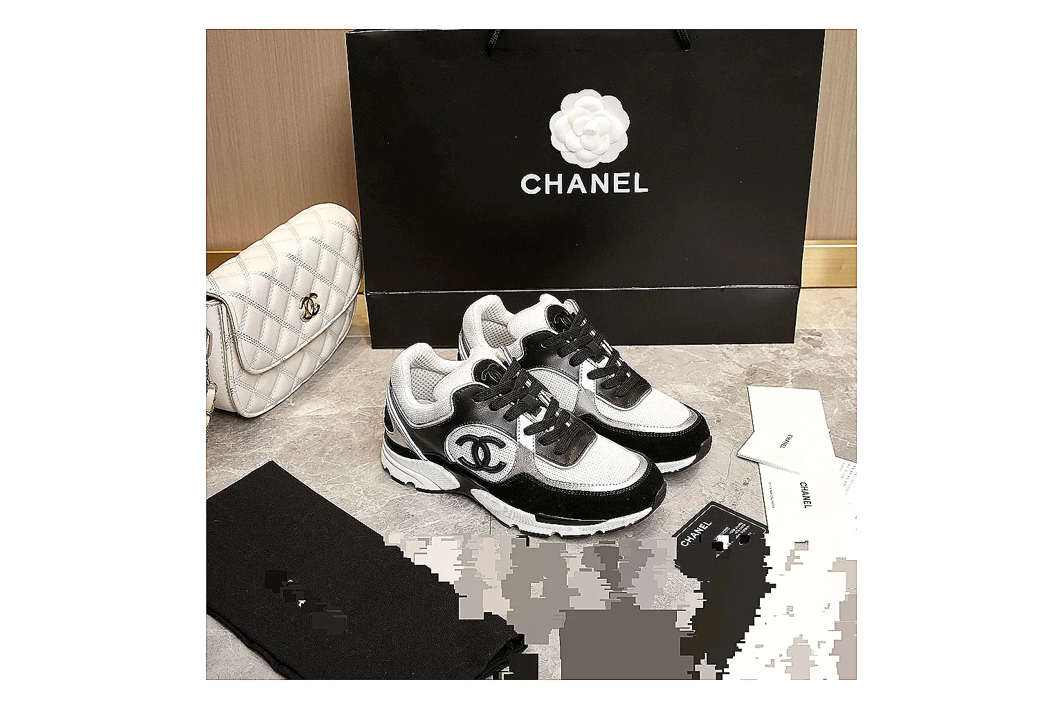 GogoBuy agent brief photos for Chanel Black White Runner Sneaker thumbnail 4