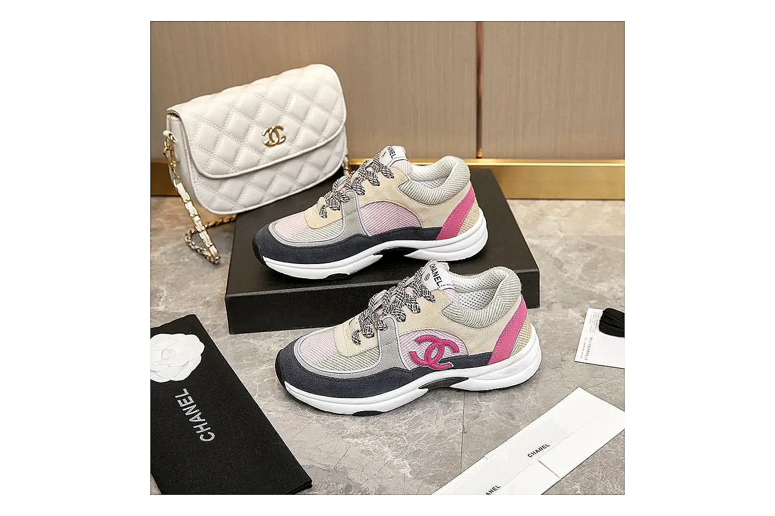 GogoBuy agent brief photos for Chanel Black White Runner Sneaker