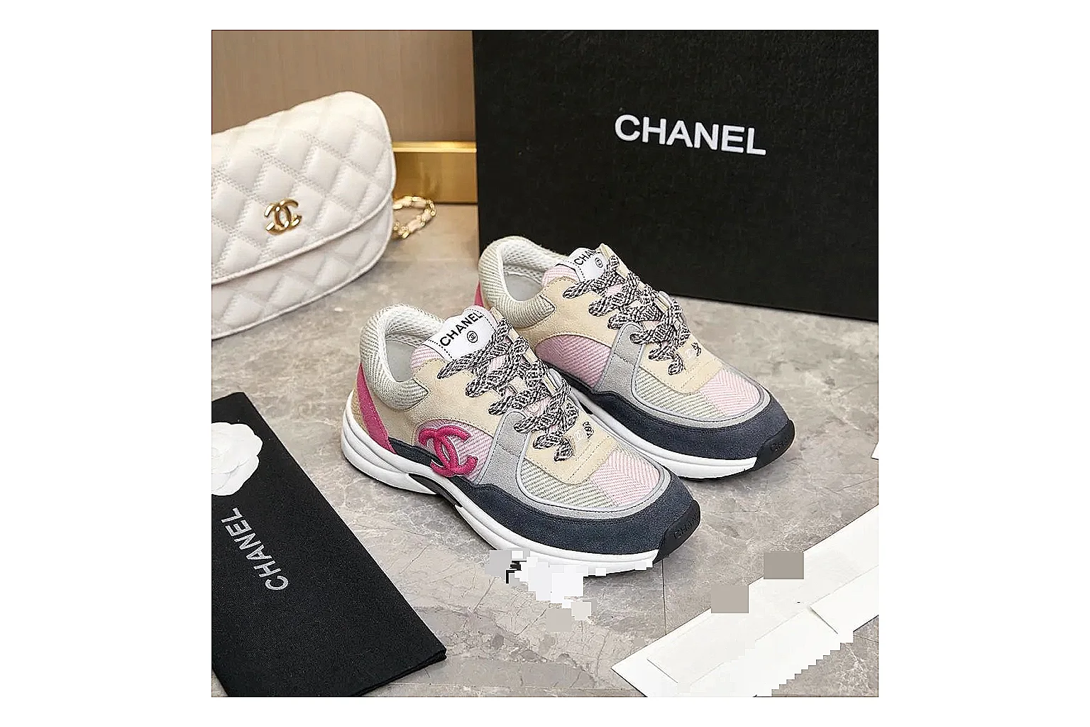 GogoBuy agent brief photos for Chanel Black White Runner Sneaker thumbnail 4
