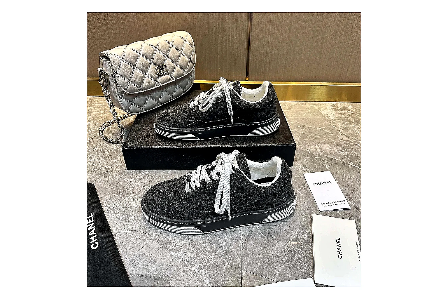 GogoBuy agent brief photos for Chanel Black White Runner Sneaker thumbnail 3