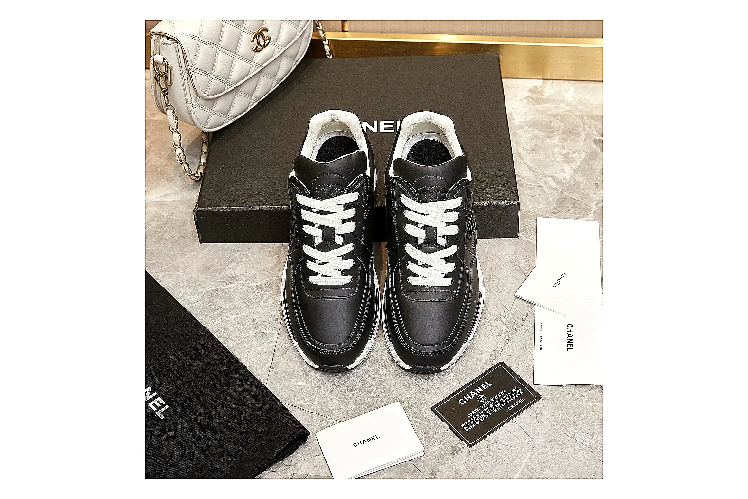 gogobuy.cloud Chanel Black CC Runner 3705 Black runner product image thumbnail 3