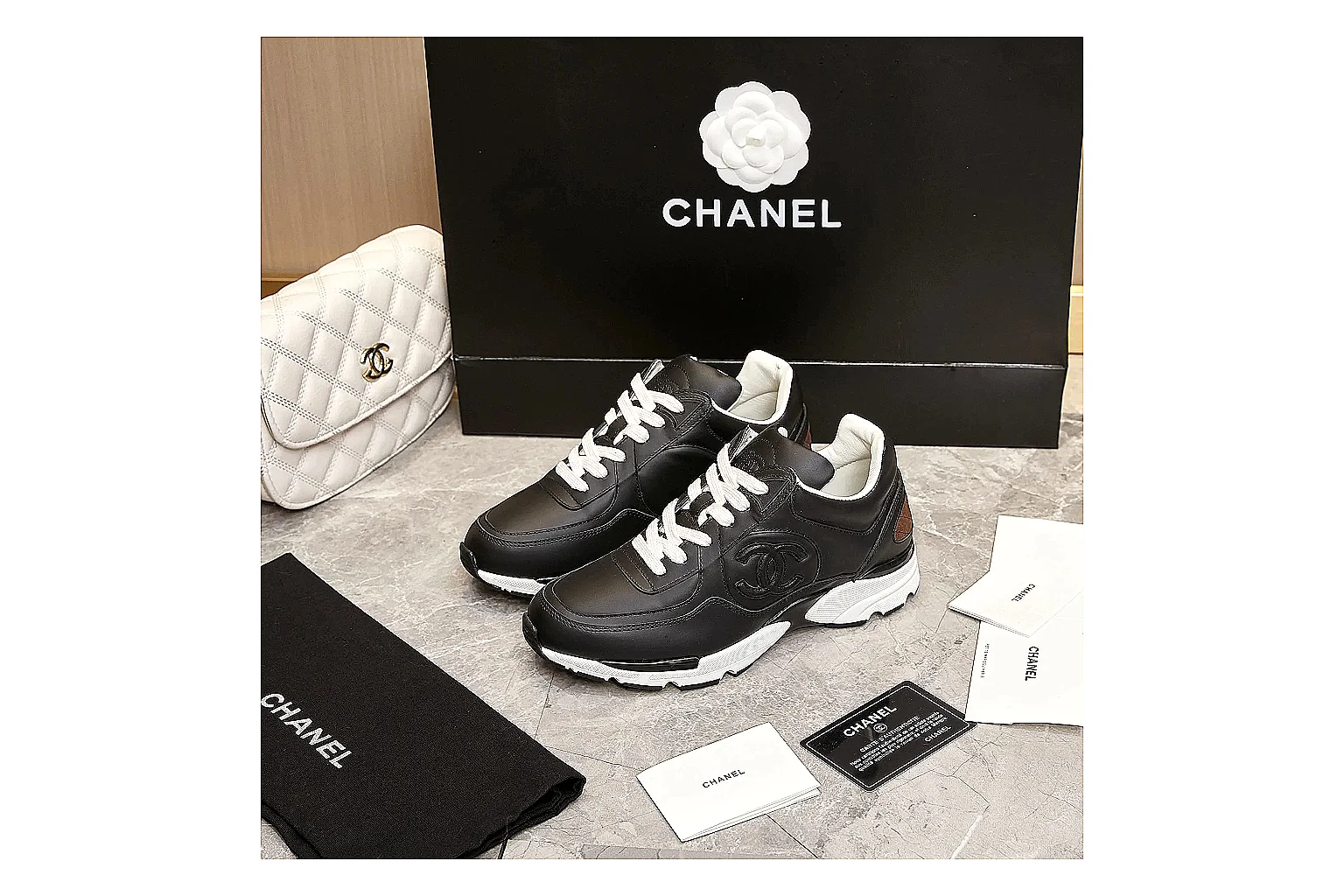 gogobuy.cloud Chanel Black CC Runner 3705 Black runner product image thumbnail 5