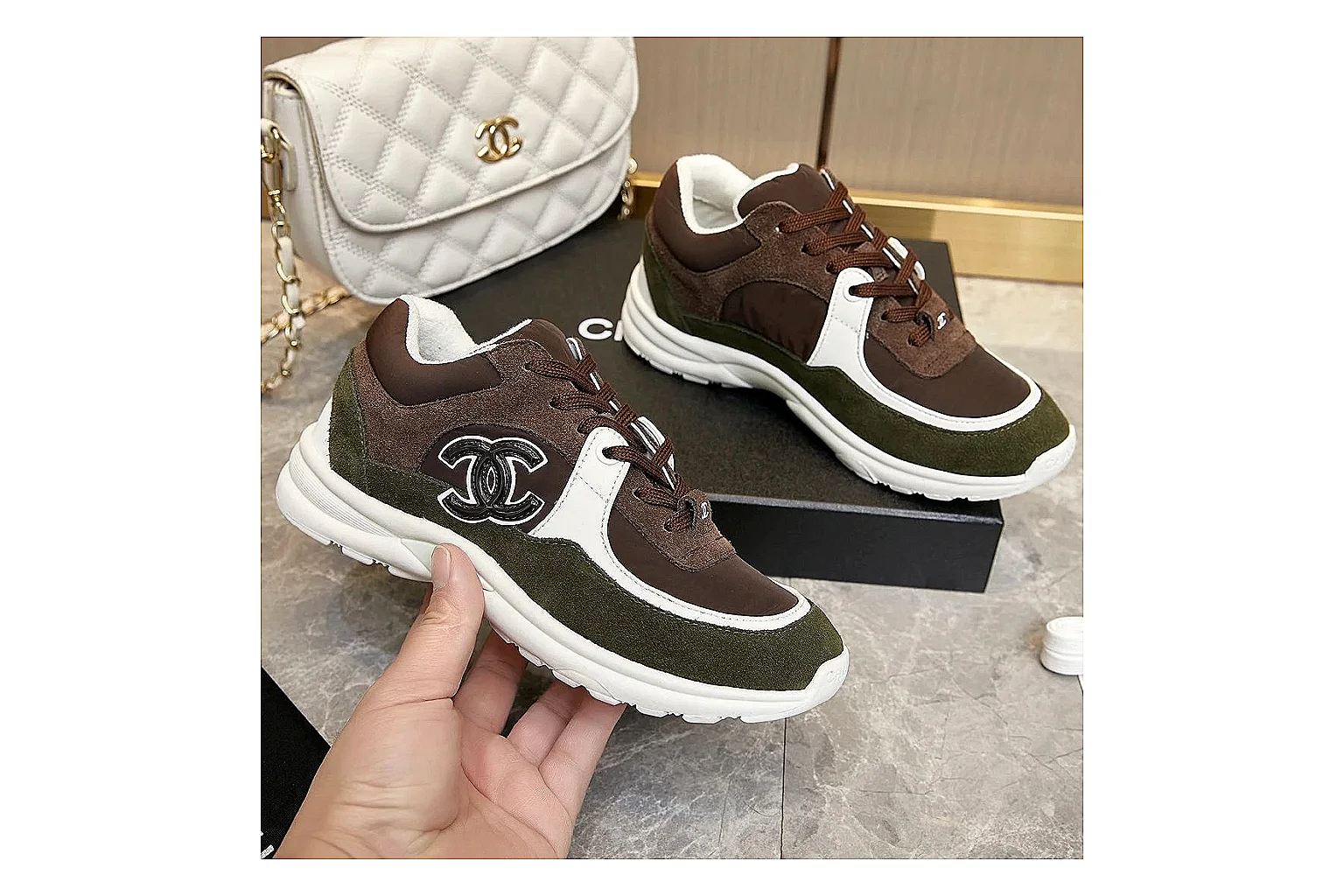 gogobuy.cloud Chanel Brown CC Runner 2799 Brown runner product image thumbnail 2