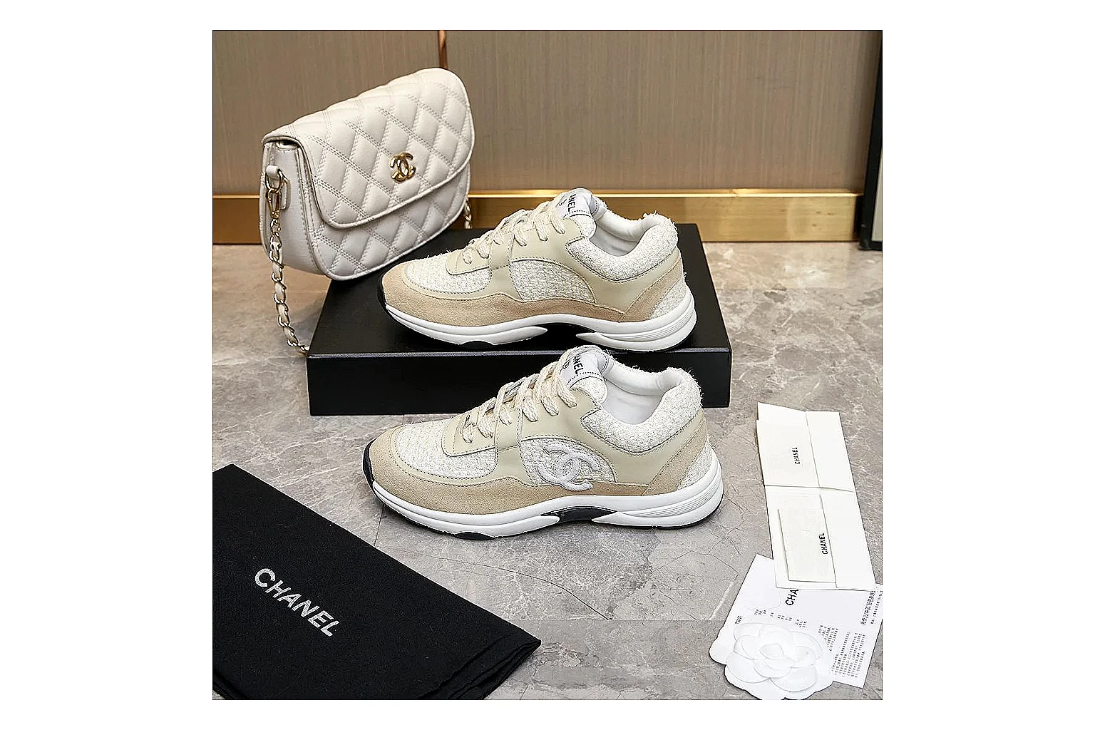 gogobuy.cloud Chanel Cream CC Runner 2917 Cream runner product image thumbnail 2
