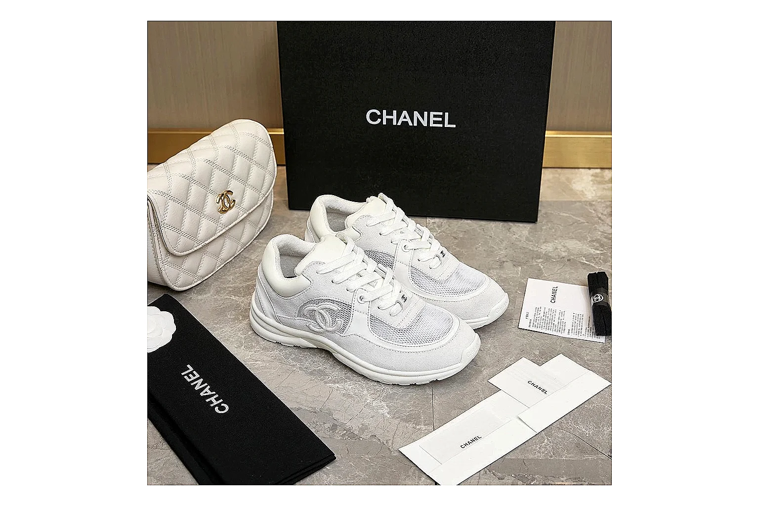 gogobuy.cloud Chanel White CC Runner 2774 White runner product image thumbnail 5