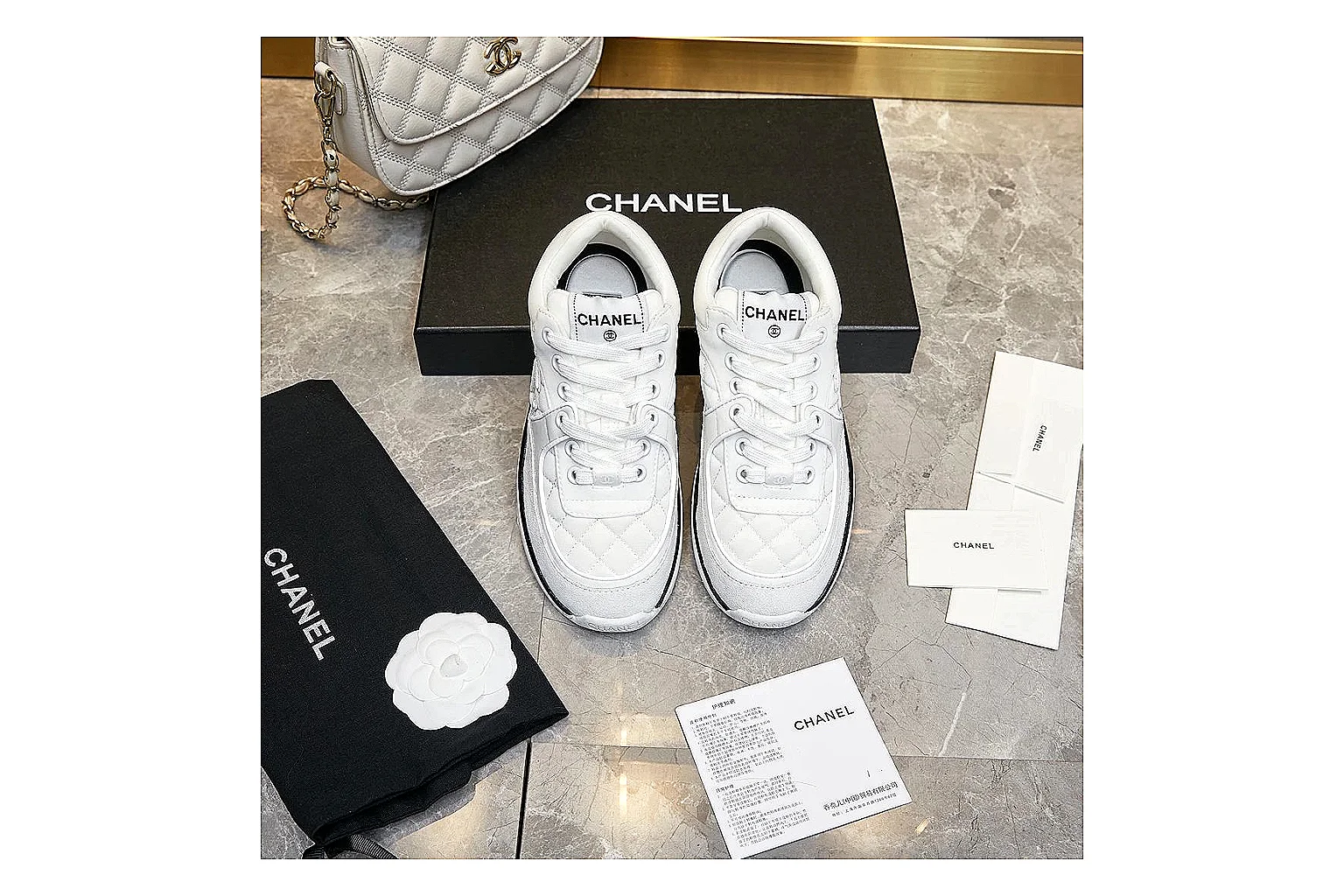 gogobuy.cloud Chanel White CC Runner 2873 White runner product image thumbnail 3
