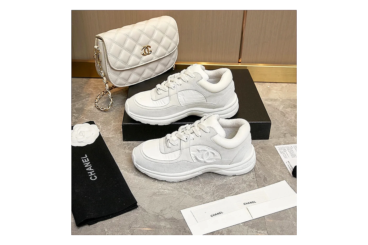 gogobuy.cloud Other White Chunky Runner 2807 white runner image