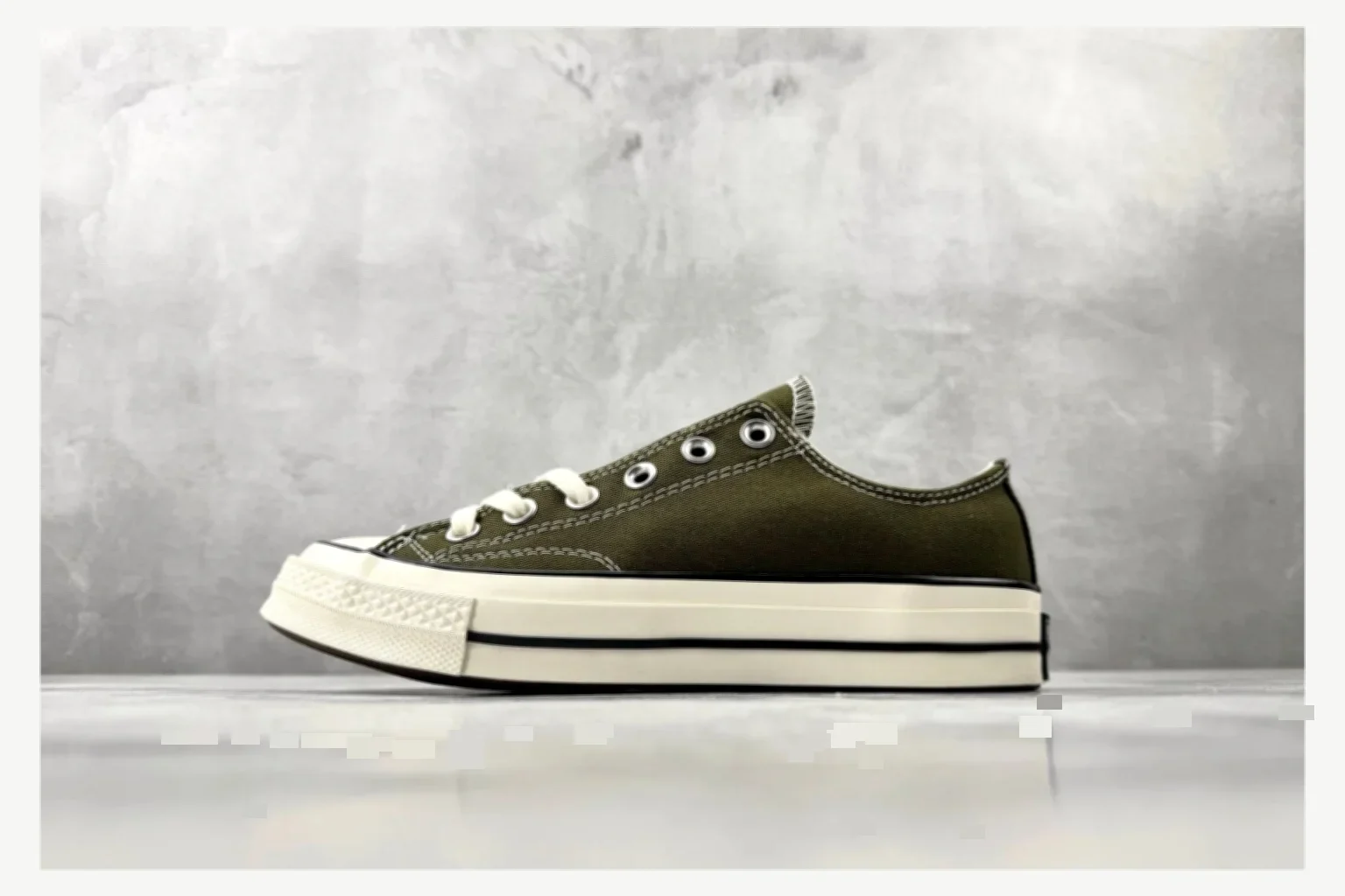 Converse Chuck 70 Olive Low Top shopping brief image SKU 1182167372