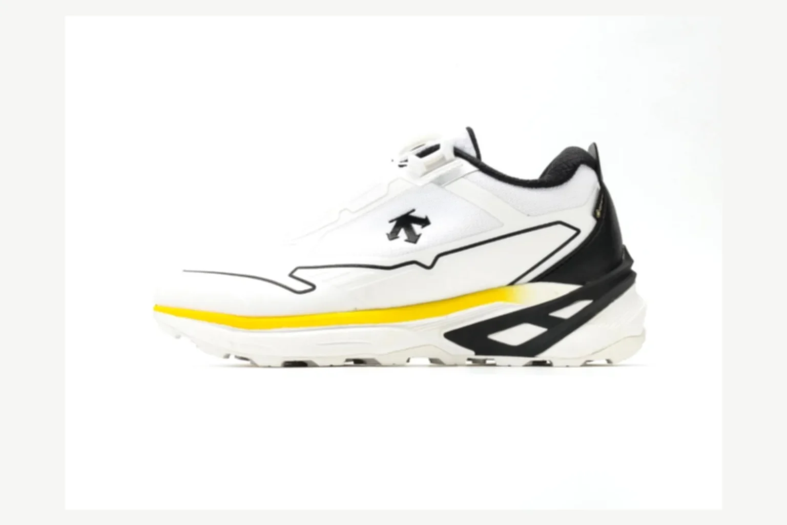 Descente Sport Runner Purple White Runner shopping brief image SKU 1182167221