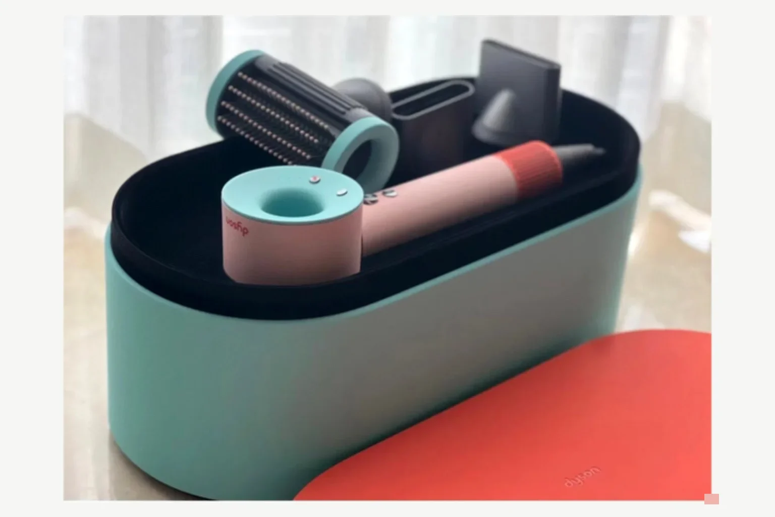 Pastel Macaron Gift Box Set shopping brief image SKU 1038571728