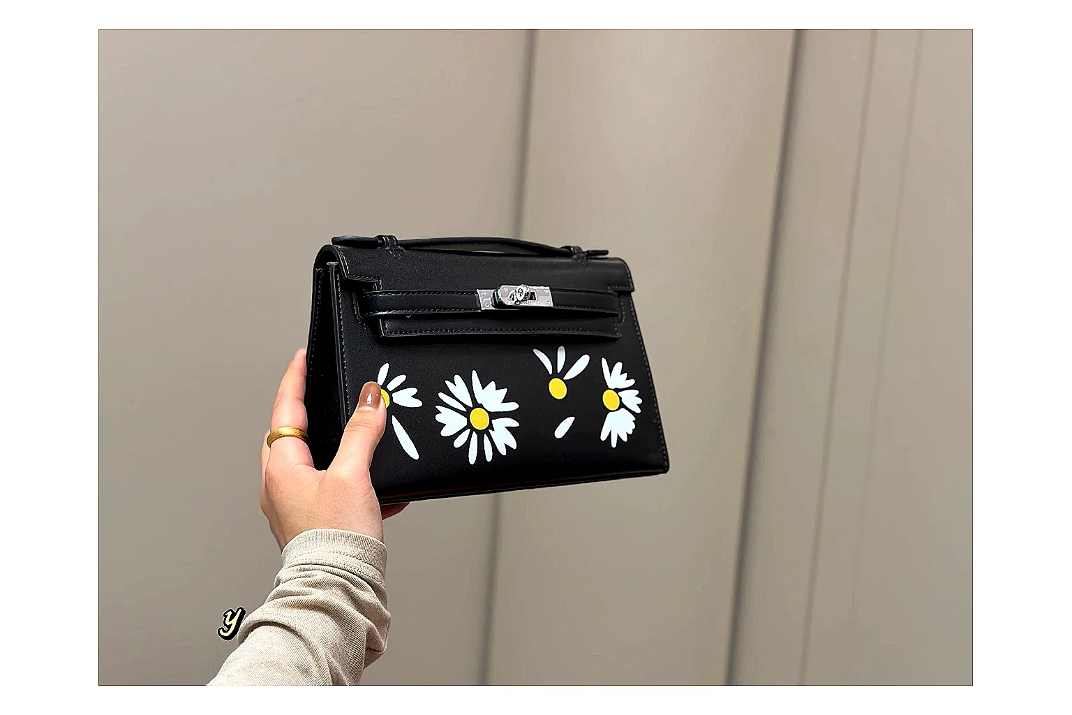 Hermes Daisy Kelly Black Bag shopping brief image SKU 1194080802 thumbnail 2