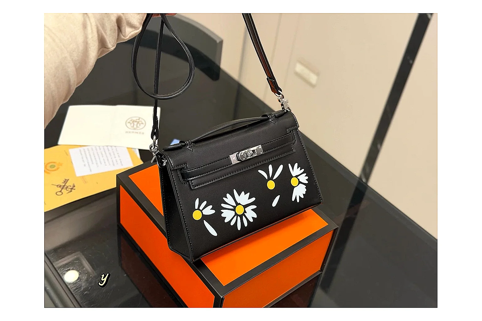 Hermes Daisy Kelly Black Bag shopping brief image SKU 1194080802 thumbnail 5