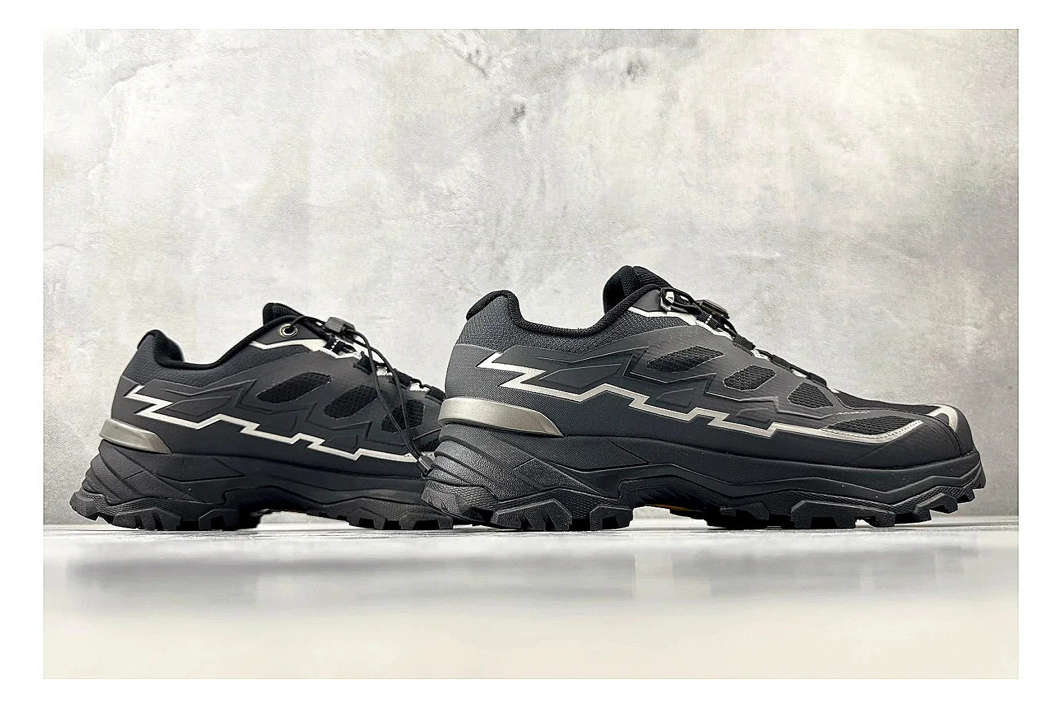Kailas Fuga Black Vibram shopping brief photo showing black trail upper, Vibram outsole, reinforced overlays, and rugged outdoor running shape thumbnail 6