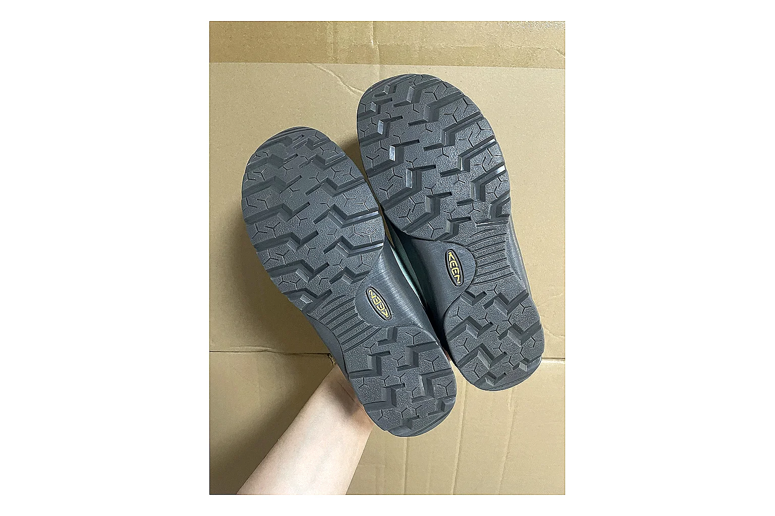 KEEN Jasper Runner Gray Blue shopping brief photo showing gray mesh-suede runner upper, blue accents, outdoor-runner profile, and rugged casual sole thumbnail 3