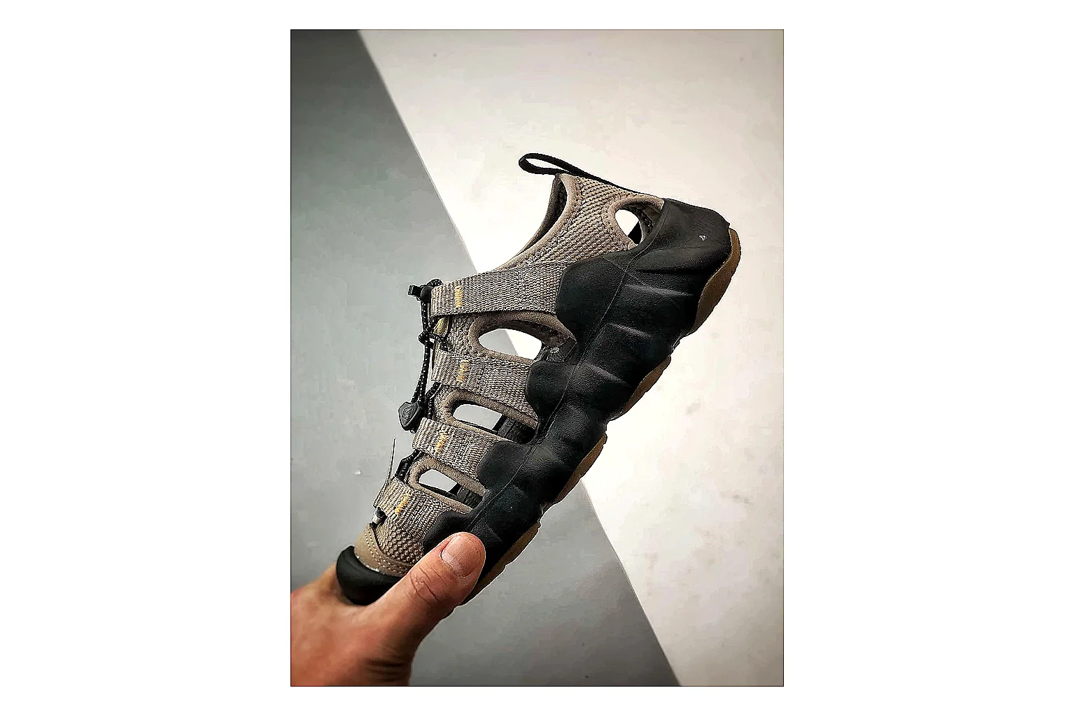 KEEN Jasper Sandal Black Brown shopping brief photo showing black brown suede-mesh upper, outdoor sandal shape, protective toe area, and rugged trail sole thumbnail 6