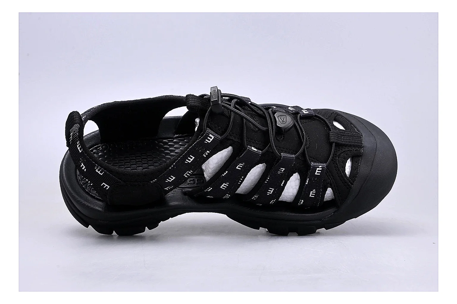 KEEN Zerraport Black Sandal shopping brief image showing black zerraport outdoor sandal with mixed upper and sandal shape thumbnail 5
