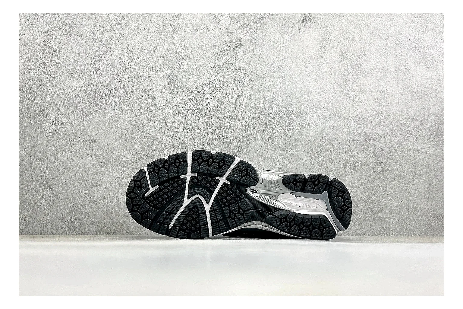 New Balance 1906 Black Silver shopping brief photo showing black mesh base, silver overlays, technical 1906 runner structure, and layered performance sole thumbnail 2