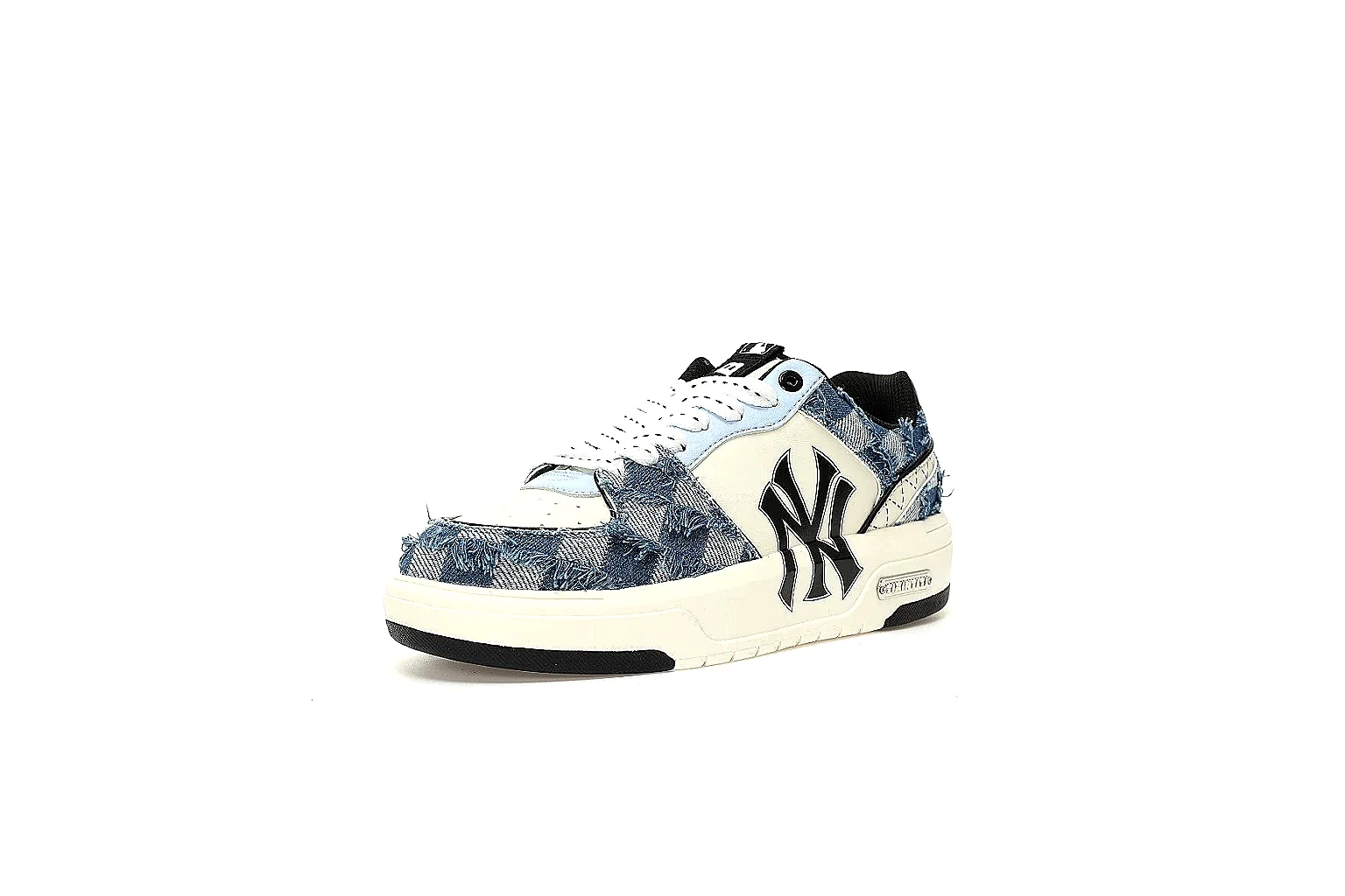 GogoBuy agent brief photos for New Balance Camo Blue Runner Sneaker thumbnail 4
