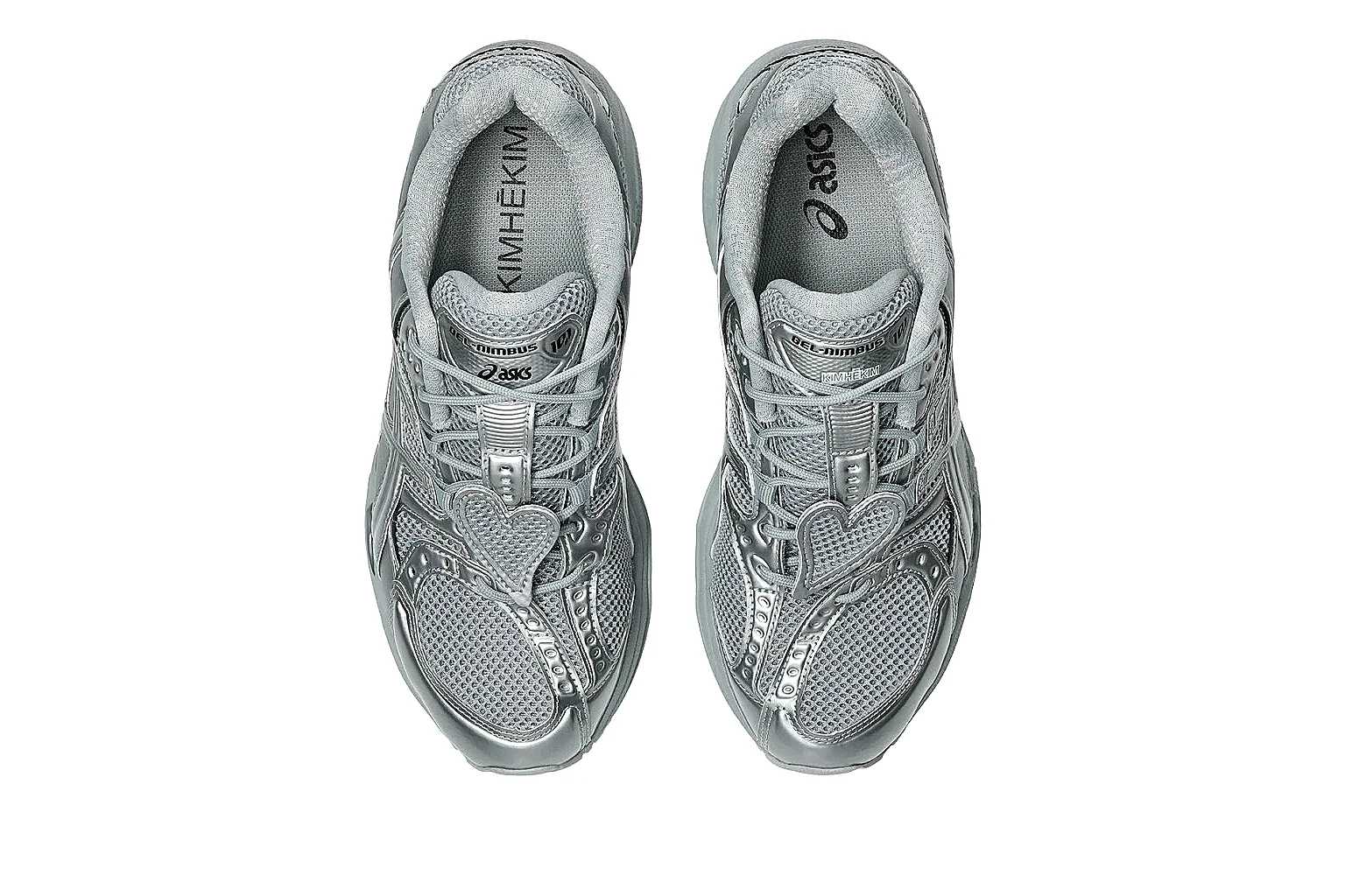 GogoBuy agent brief photos for New Balance Silver Gray Runner