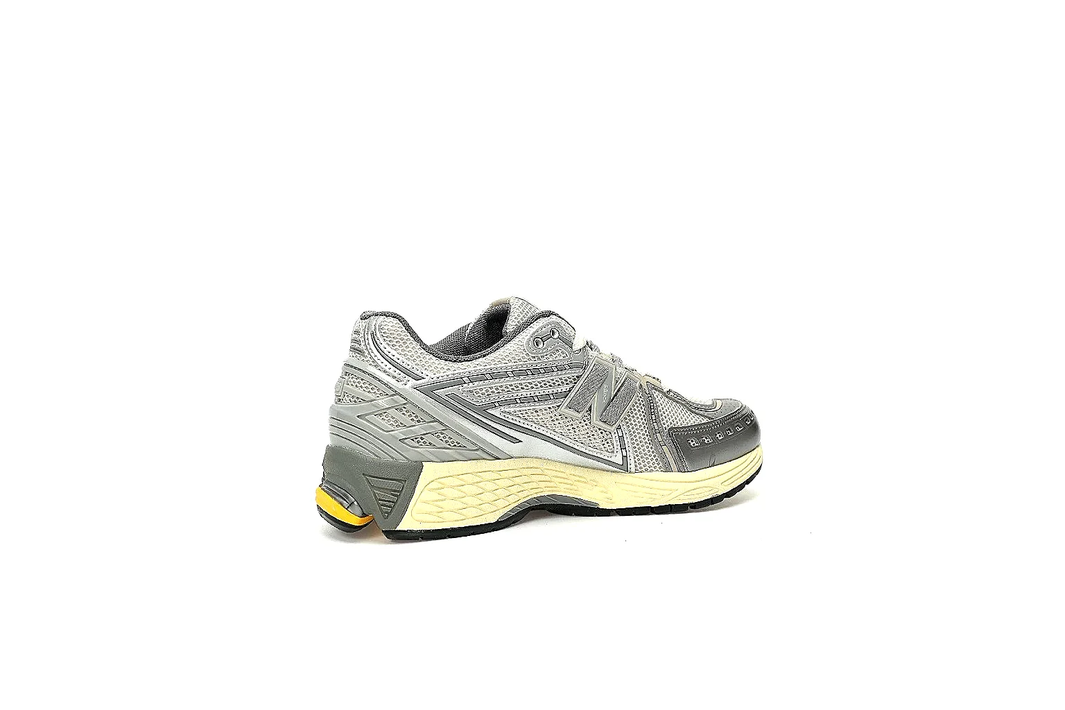 GogoBuy agent brief photos for New Balance Silver Gray Runner thumbnail 6