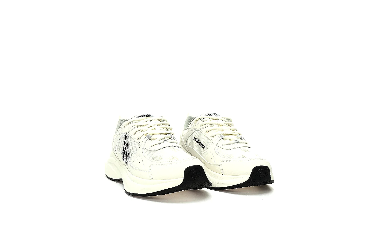 GogoBuy agent brief photos for New Balance Teal Gray Runner