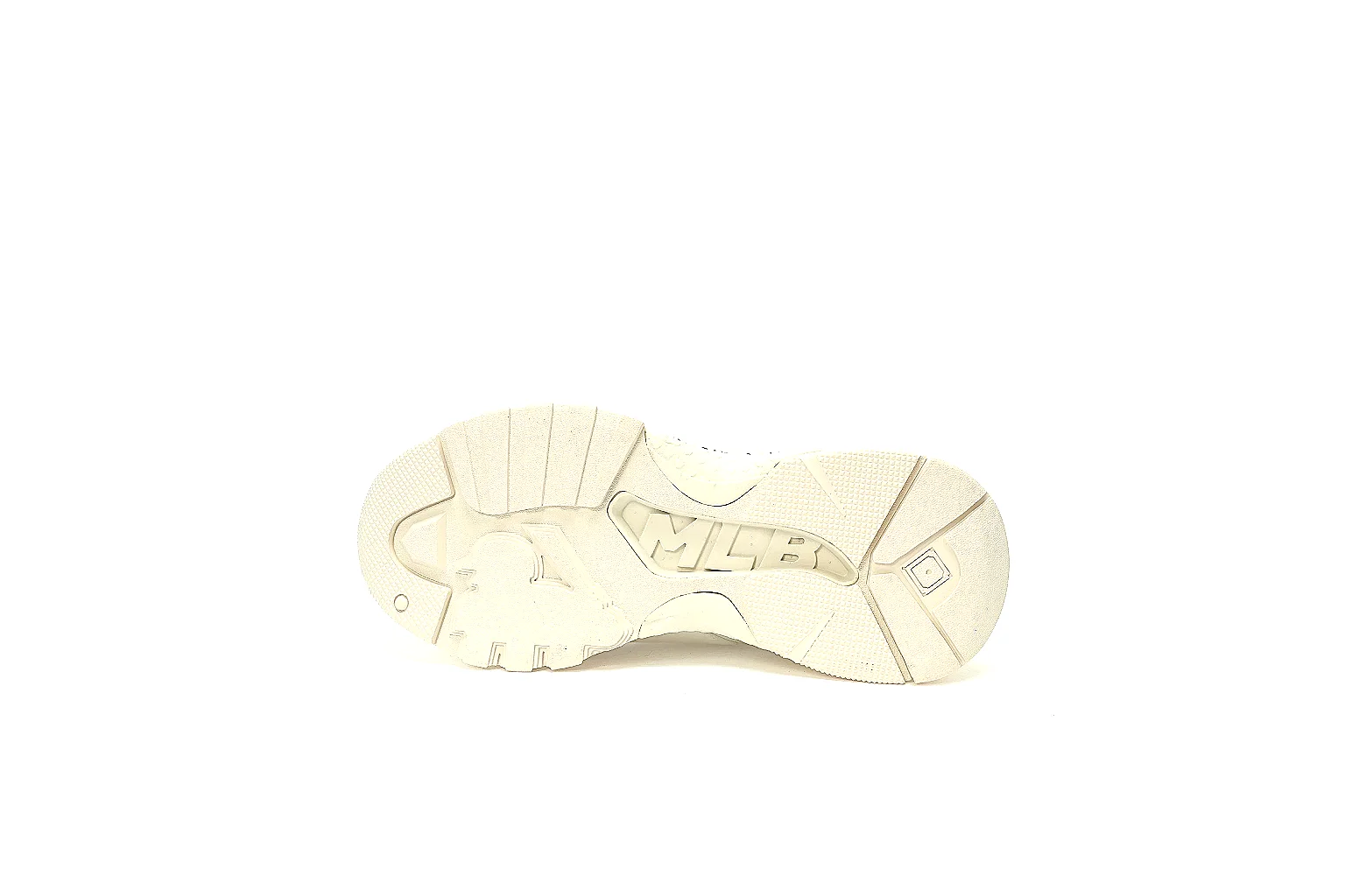 GogoBuy agent brief photos for New Balance White Gray Runner thumbnail 3