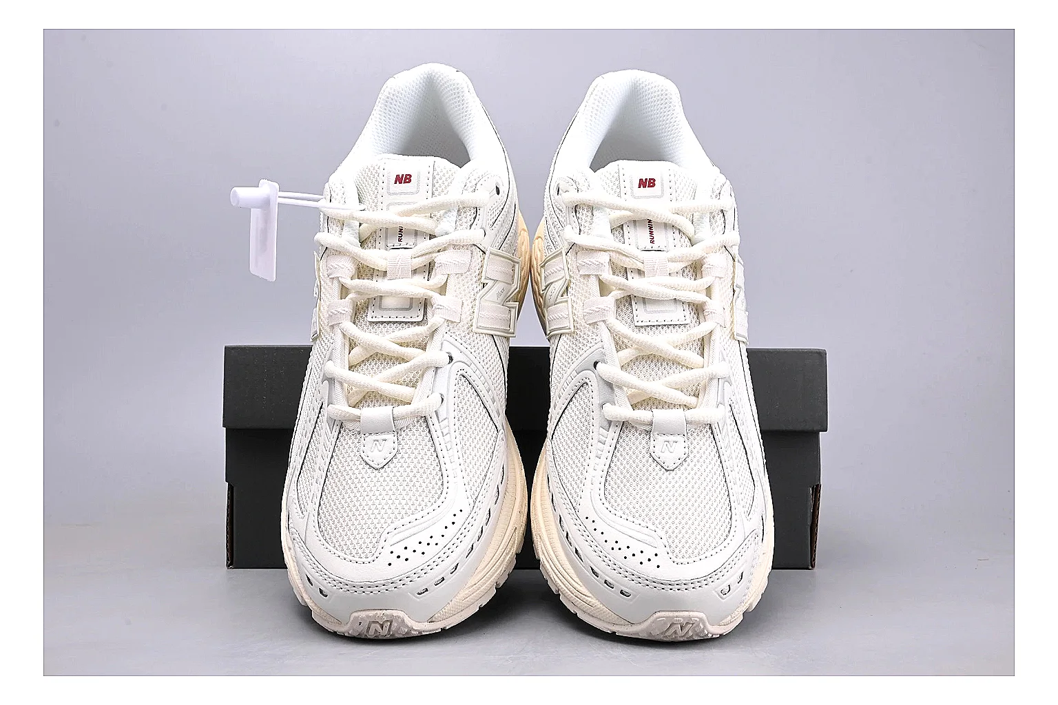 New Balance 1906R White Red shopping brief image showing white red 1906r runner with mixed upper and runner shape thumbnail 2