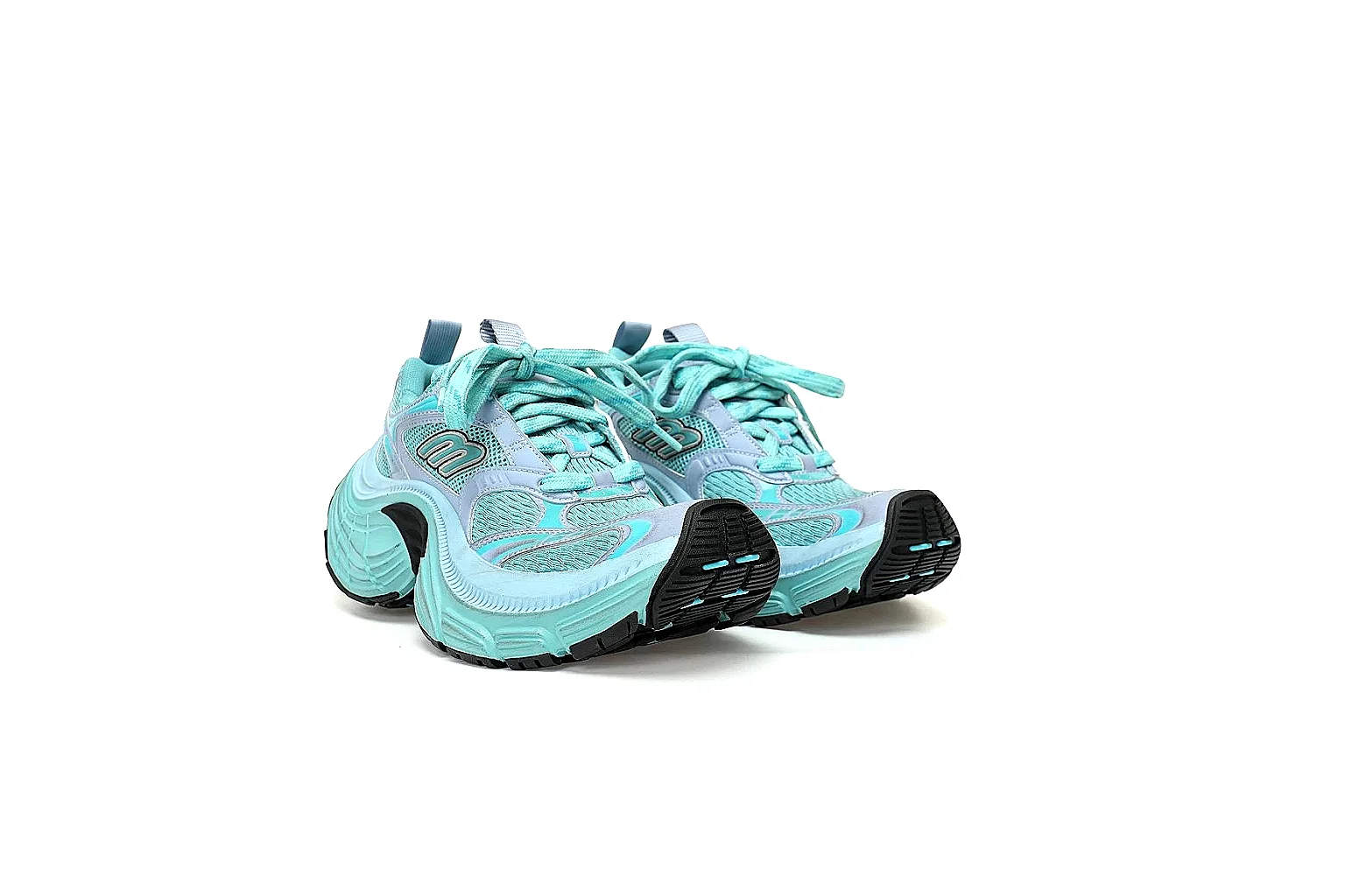 GogoBuy agent brief photos for Nike Aqua Chunky Runner thumbnail 2