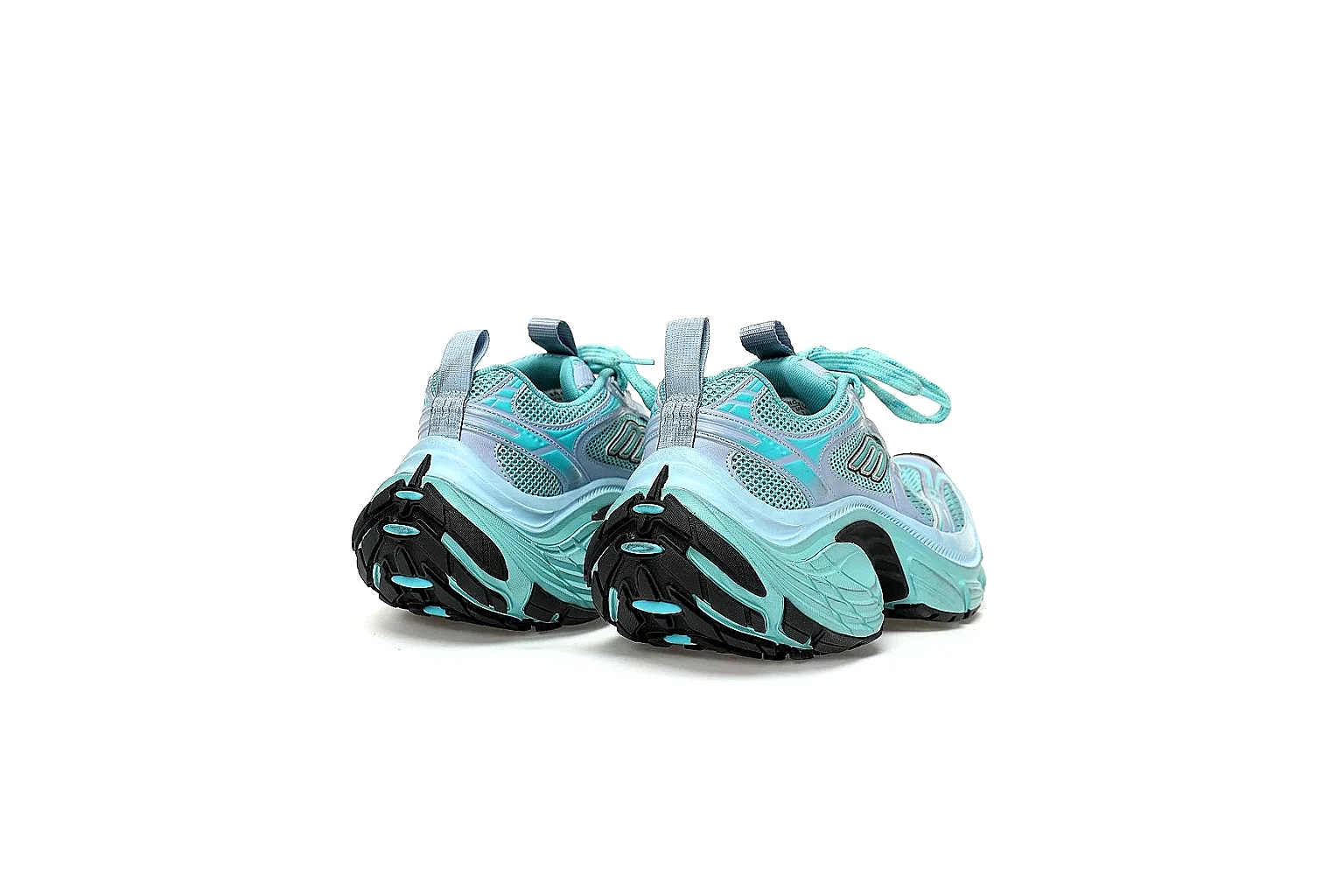 GogoBuy agent brief photos for Nike Aqua Chunky Runner thumbnail 3