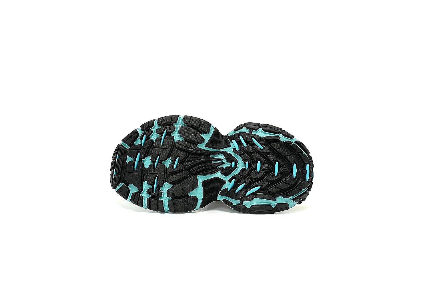 GogoBuy agent brief photos for Nike Aqua Chunky Runner thumbnail 6