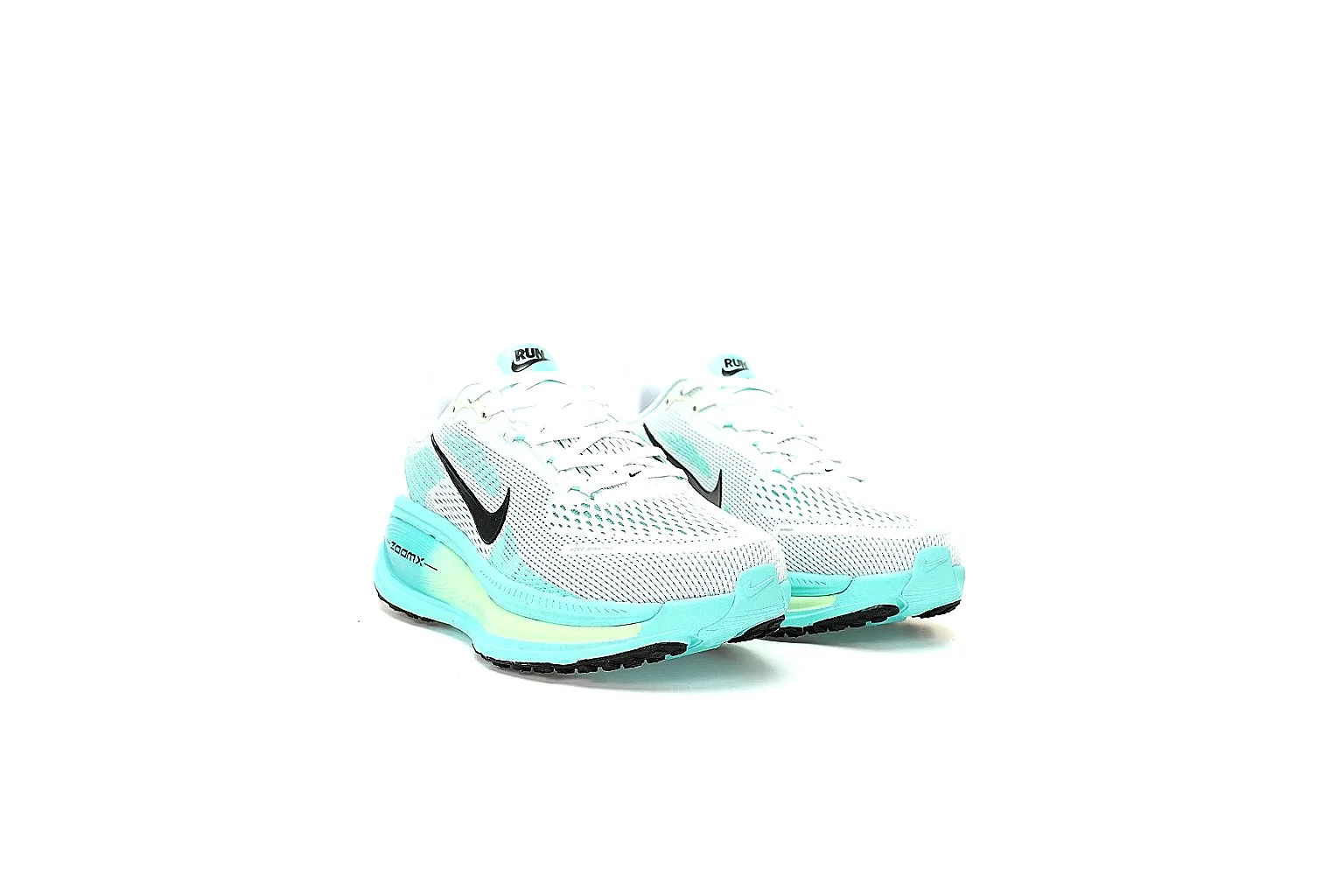 GogoBuy agent brief photos for Nike Aqua Low Runner thumbnail 3