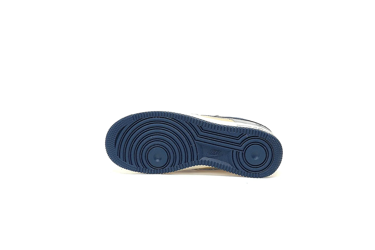 GogoBuy agent brief photos for Nike Beige Blue Low Court thumbnail 3