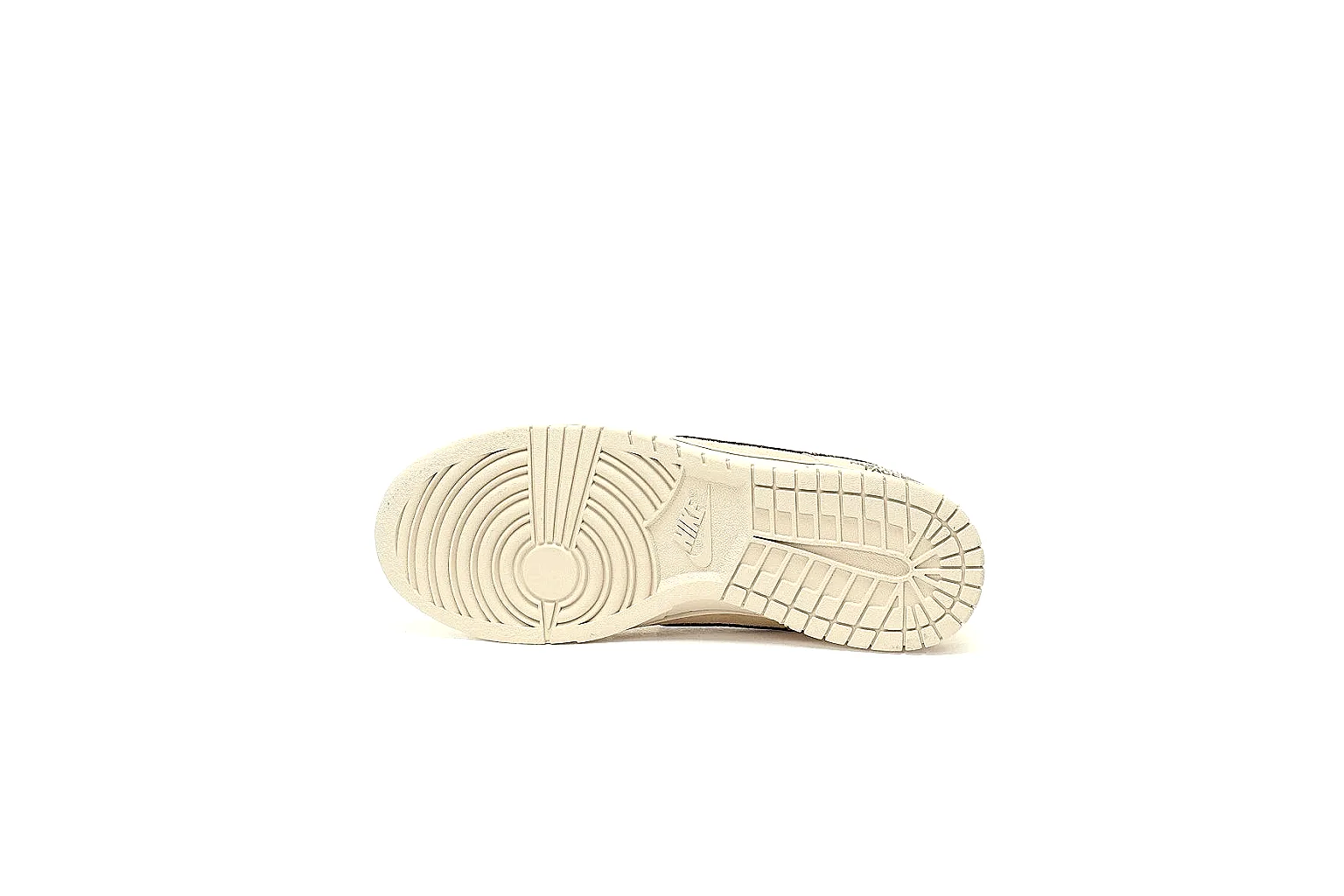 GogoBuy agent brief photos for Nike Beige Brown Low Court thumbnail 2