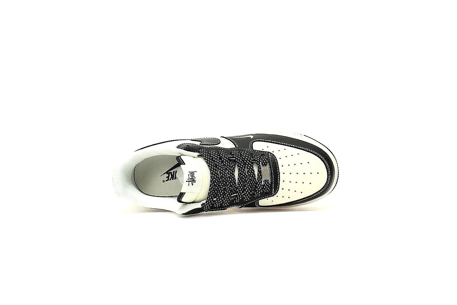 GogoBuy agent brief photos for Nike Black Cream Low Court thumbnail 5