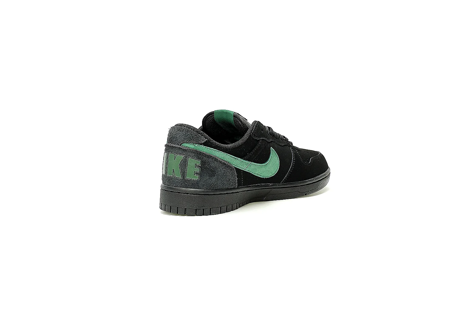 GogoBuy agent brief photos for Nike Black Green Low Court Sneaker thumbnail 4